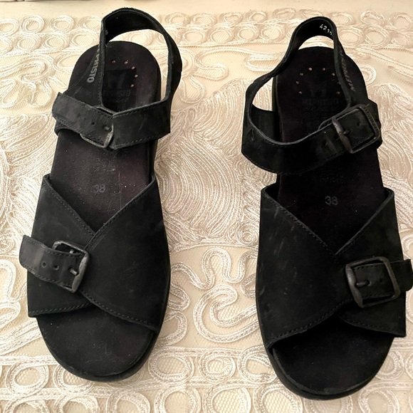 Mephisto Black Sandals never worn - Picture 3 of 10